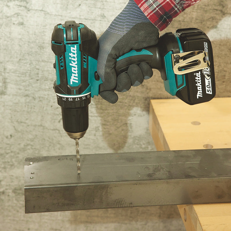 MAKITA DLX2127MJ cordless drill and driver set with 4.0 Ah batteries and Makpac case: Power without limits!